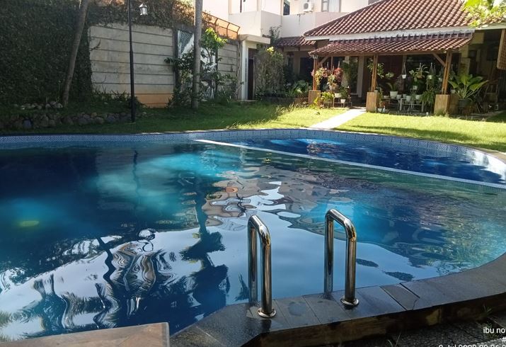 Pembuatan Kolam Renang Ramah Lingkungan